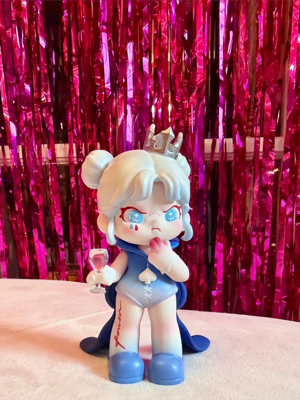 DORA An Ideal World Blind Box-Greedy Queen